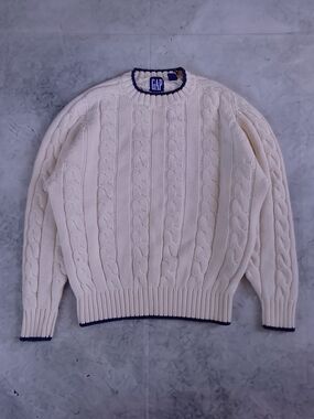 Vintage 90s GAP Cream Cable Knit Sweater